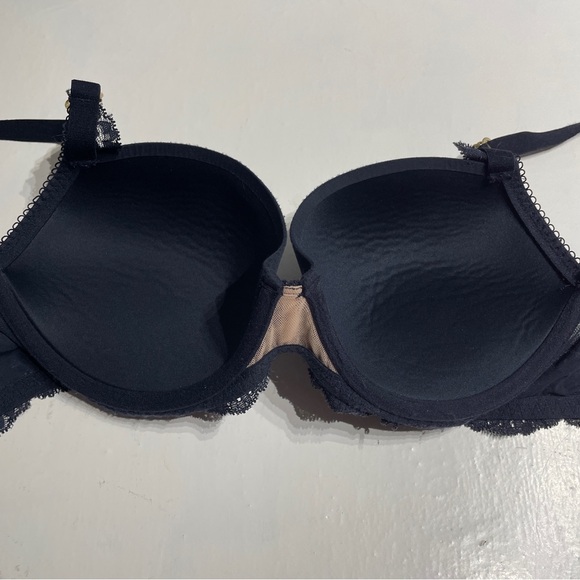 Stella MacCartney Smooth & Lace Contour Plunge Bra - Picture 6 of 9